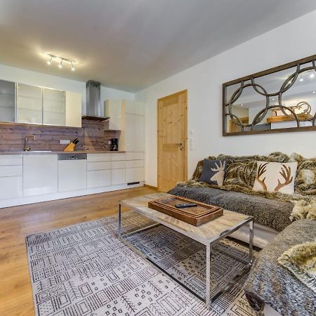 Dreany Apartment Right Next To The Cable Cars Hollersbach im Pinzgau Exterior photo